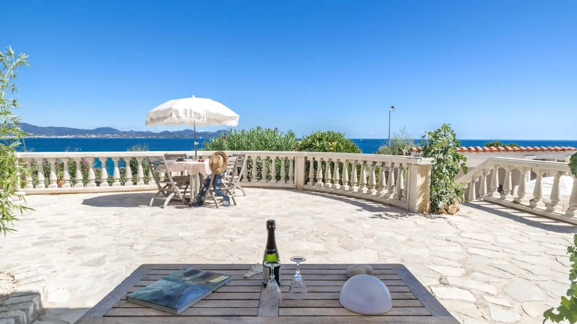 Villa 83Pano Panoramamer Les Issambres